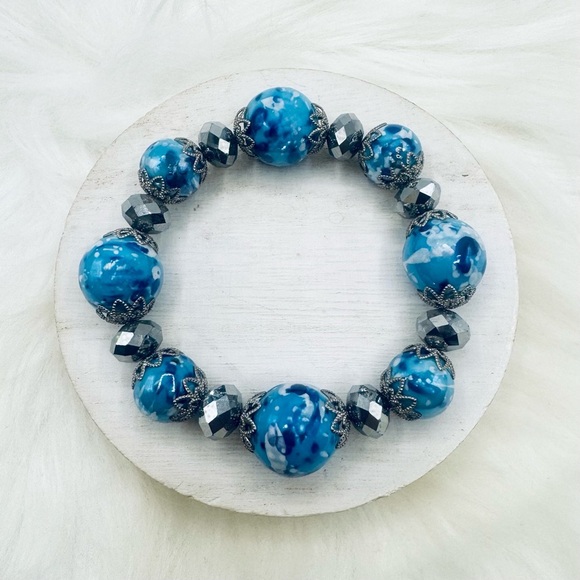 Large Beads Blue Statement Beaded Bracelet - Picture 5 of 5
